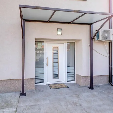 Apartmán Nena Pirot